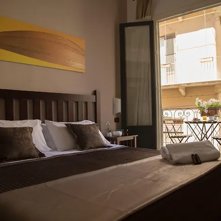 Hotel San Domenico By Badia Nuova 3*