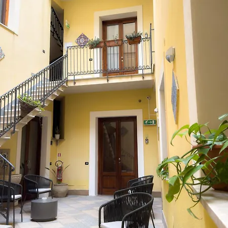 Hotel San Domenico By Badia Nuova